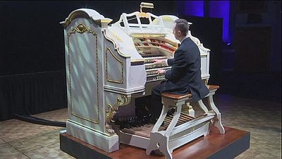Troxy claims largest theatre organ title after Wurlitzer restoration