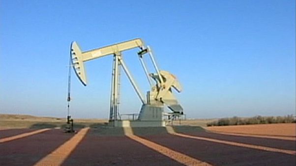 Petrolio ai minini. WTI sotto la soglia psicologica dei 39 dollari al barile Petrolio ai minini. WTI sotto la soglia psicologica dei 39 dollari al barile
