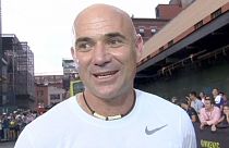 Tennis-Stars spielen in den Straßen New Yorks