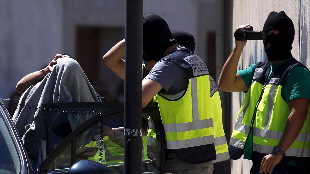 Catorze detidos na luta contra o terrorismo em Espanha e Marrocos