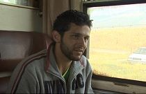 Eine Reise mit Flüchtlingen im Zug durch Mazedonien