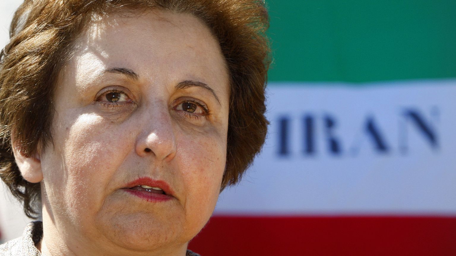 شیرین عبادی: آقای روحانی مسوول بسیاری از حوادث است