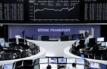 Forte hausse jeudi pour les bourses européennes, plus sereines sur la Chine