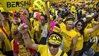 Malaysia: Protesters demand resignation of PM Najib Razak over financial scandal