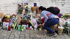 Image: Tribute to stabbing victim in London