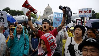 Japon : forte mobilisation contre les lois de défense d'Abe