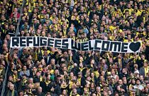 Állást foglaltak a német fociszurkolók: "refugees welcome"