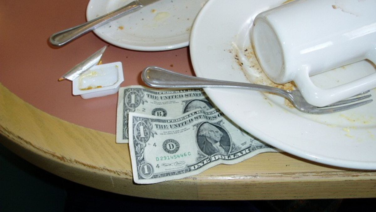 Tipping: to tip or not to tip?