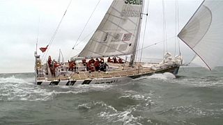 Clipper Race 2015'te yelkenler fora