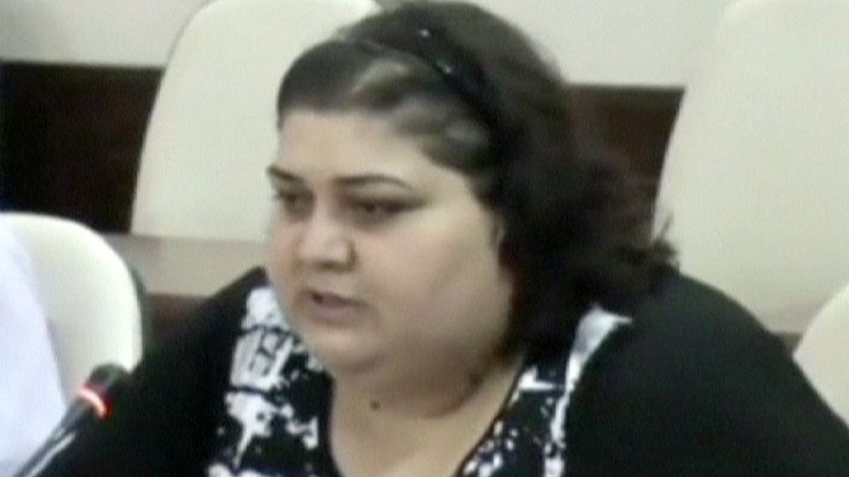 أذربيجان: الحكم بالسجن 7.5 سنوات بحق الصحافية الاستقصائية خديجة إسماعيلوفا