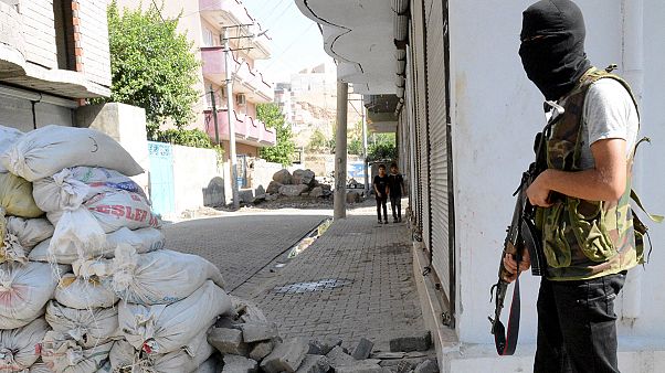 Turquia: soldado morto por tiros vindos de região síria controlada pelo EI Turquia: soldado morto por tiros vindos de região síria controlada pelo EI