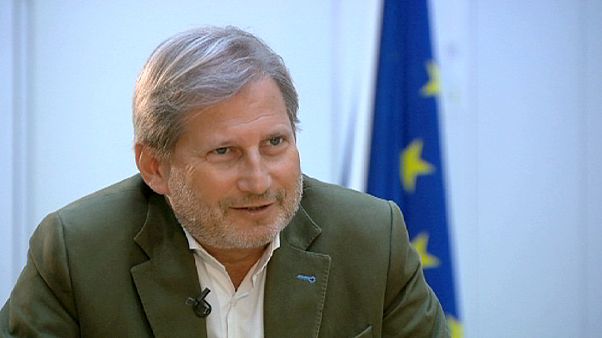 Crise migratoire : les Européens doivent faire front ensemble selon Johannes Hahn Crise migratoire : les Européens doivent faire front ensemble selon Johannes Hahn