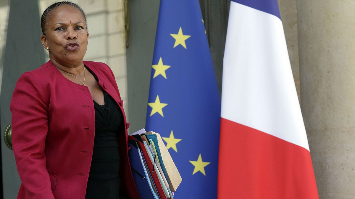 El Ministerio de Justicia francés emplea ilegalmente a 40.500 personas