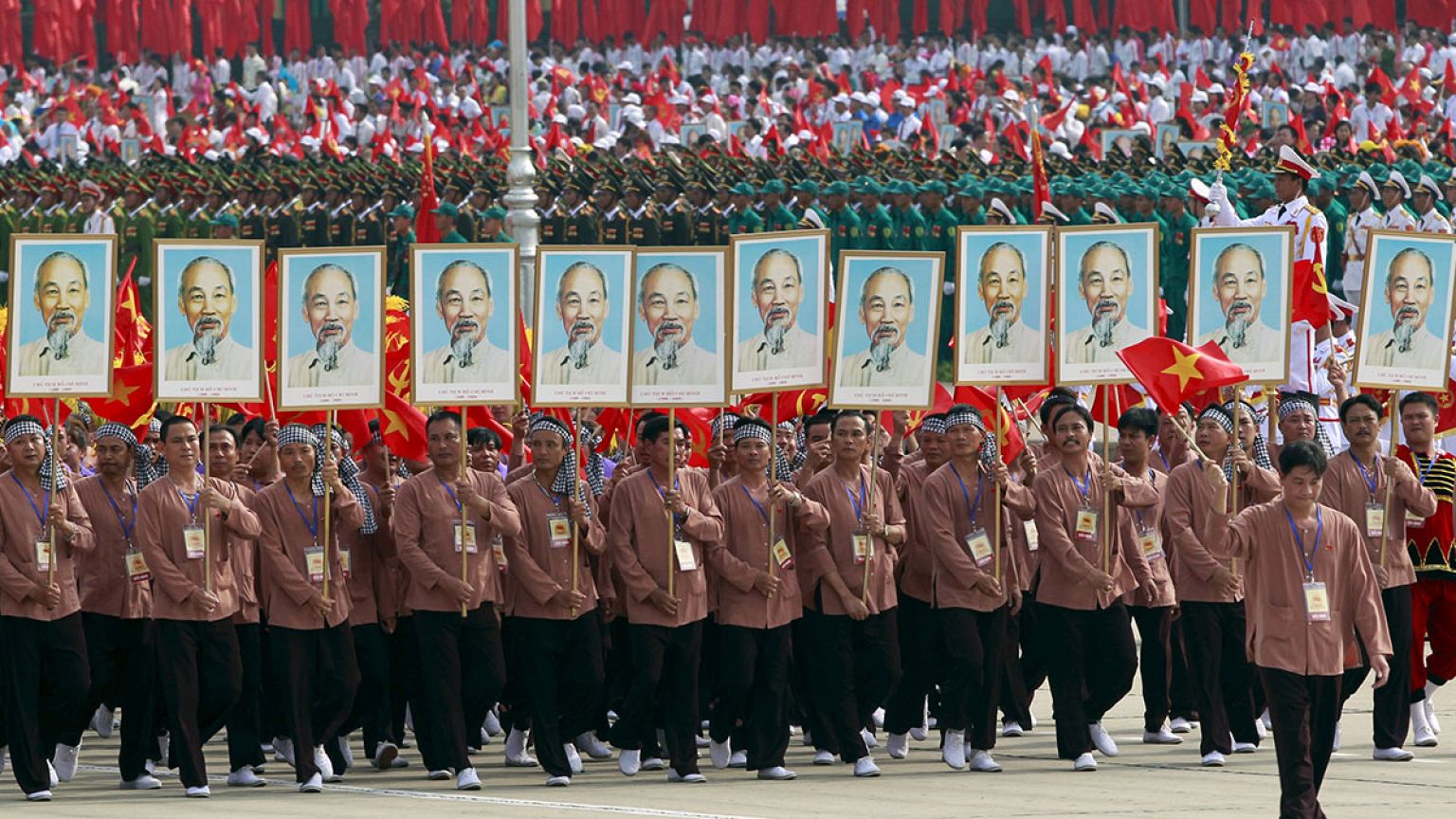 Vietnam conmemora los 70 años de su independencia