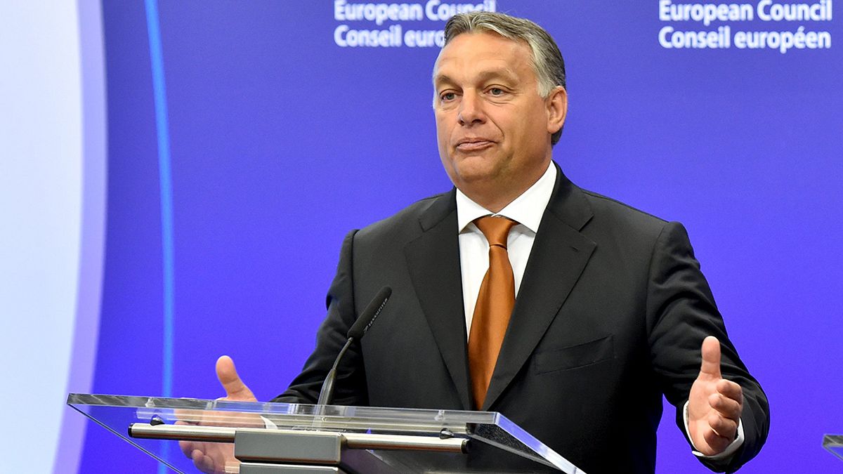 Орбан: "беженцы -- проблема Германии"