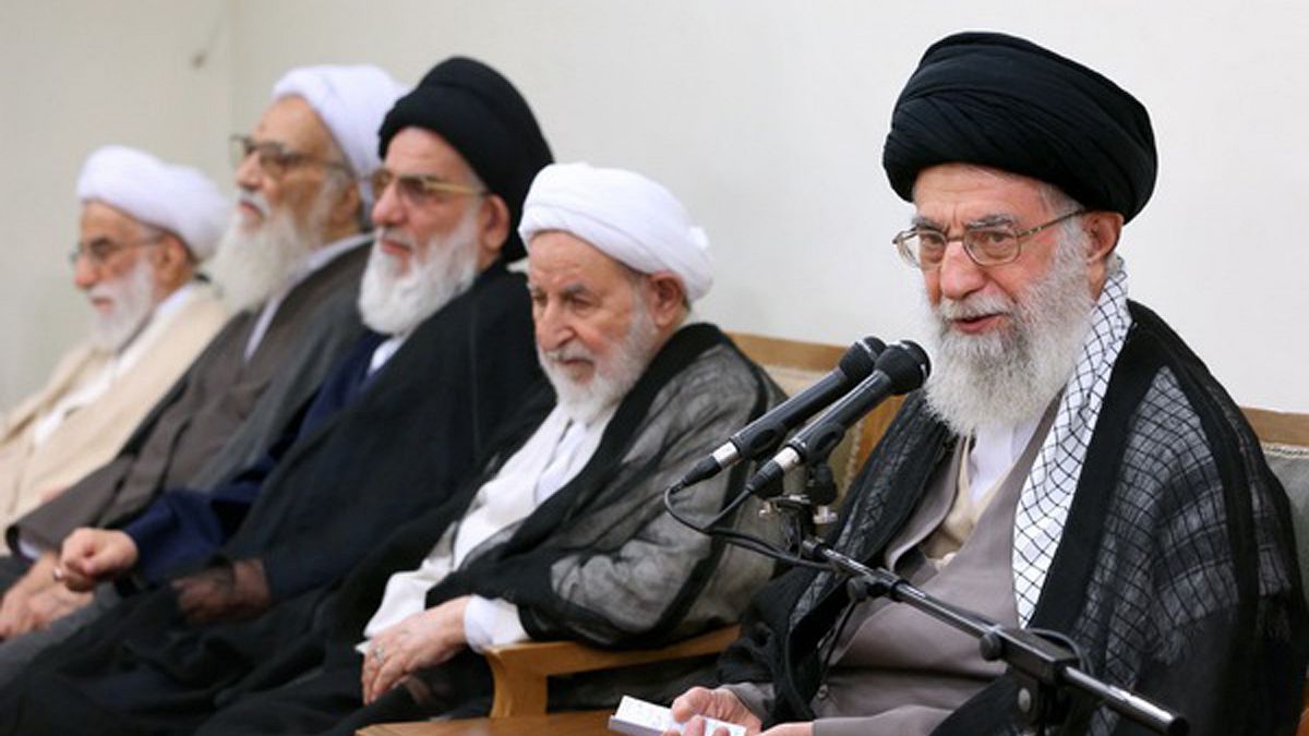رهبر جمهوری اسلامی: مجلس باید «برجام» را تصویب کند