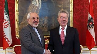 رئیس جمهور اتریش: درباره‌ی حقوق بشر با مقامات ایران گفتگو خواهم کرد