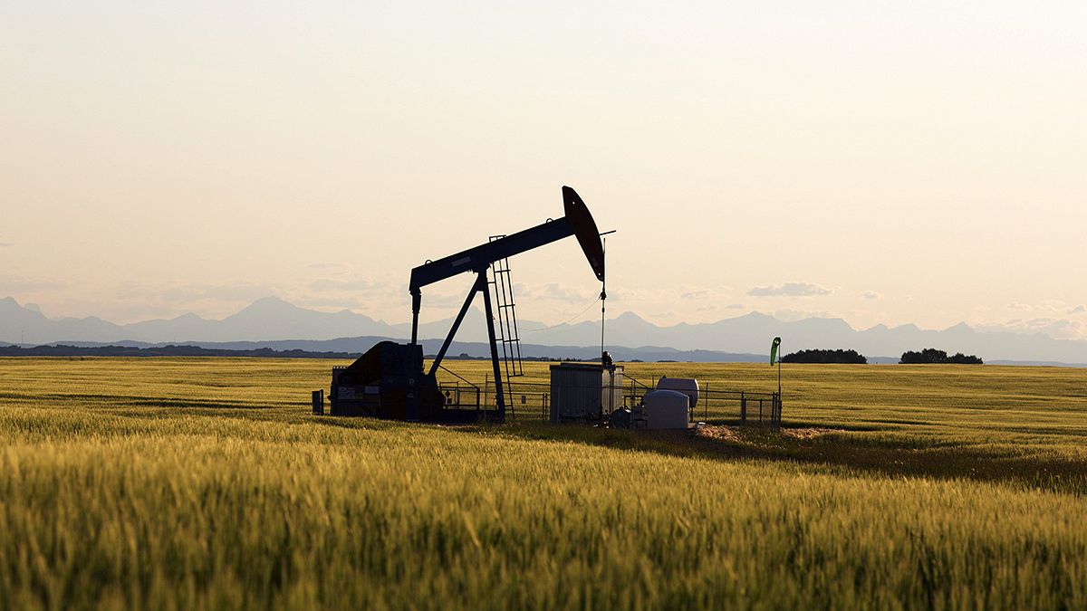 آیا بحران سقوط شدید قیمت نفت ادامه خواهد داشت؟