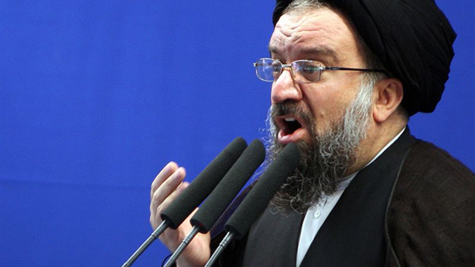 «ایستادن مقابل شورای نگهبان حاشیه‌سازی بی‌حاصل است»