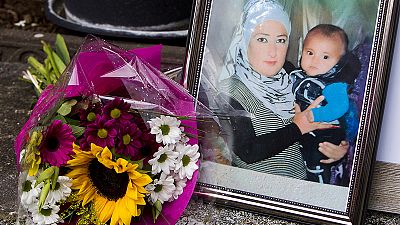 Aylan buried with his bother in Kobani