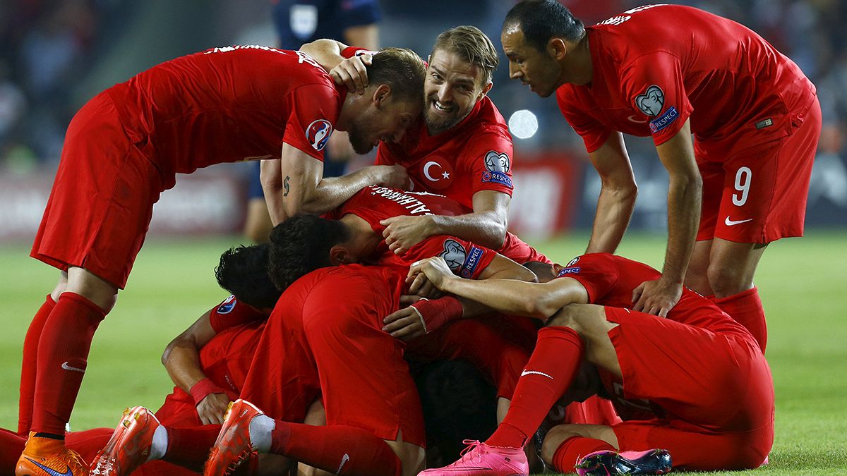 Turkey and Netherlands in crucial Group A Euro qualifier clash