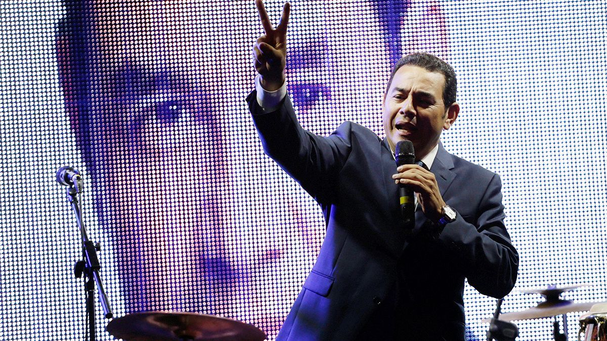 Jimmy Morales gana la primera vuelta de las presidenciales en Guatemala