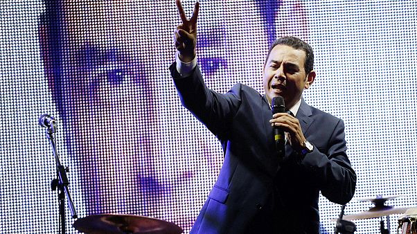 Guatemala'da devlet başkanlığı seçimi ikinci tura kaldı Guatemala'da devlet başkanlığı seçimi ikinci tura kaldı