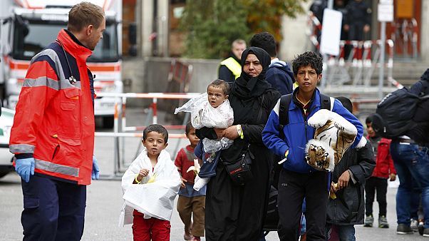 Merkel: "Flüchtlingskrise wird Deutschland verändern" Merkel: "Flüchtlingskrise wird Deutschland verändern"