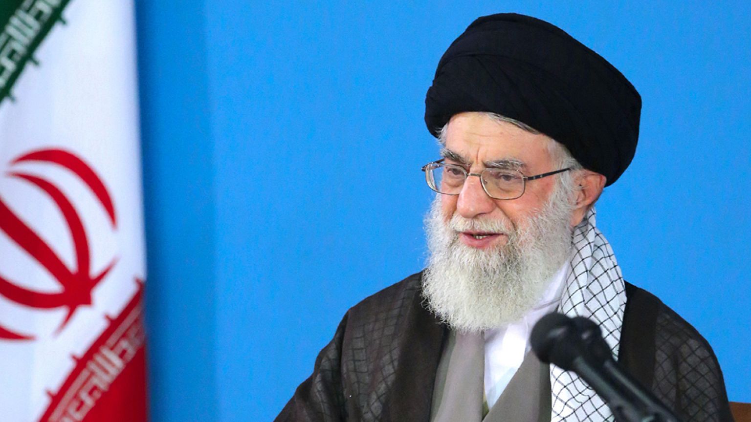 خامنه‌ای: در موضوعات دیگر اجازه مذاکره با آمریکا داده نمی‌شود