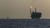 بزنس لاين: تسلط الضوء على النفط