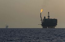 بزنس لاين: تسلط الضوء على النفط