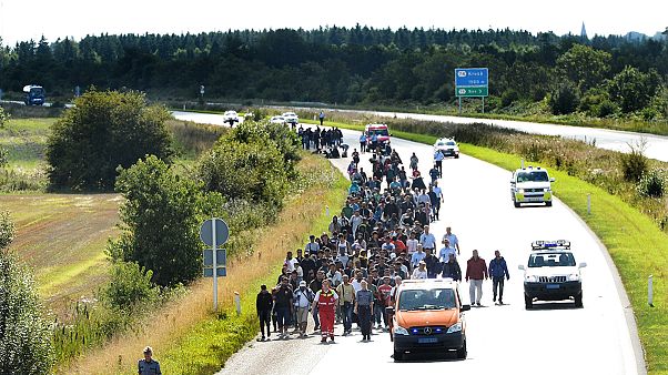 Dinamarca "abre as portas" da Suécia a milhares de refugiados Dinamarca "abre as portas" da Suécia a milhares de refugiados