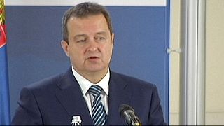 Serbia: Dacic ripreso con un latitante si difende "non era indagato"