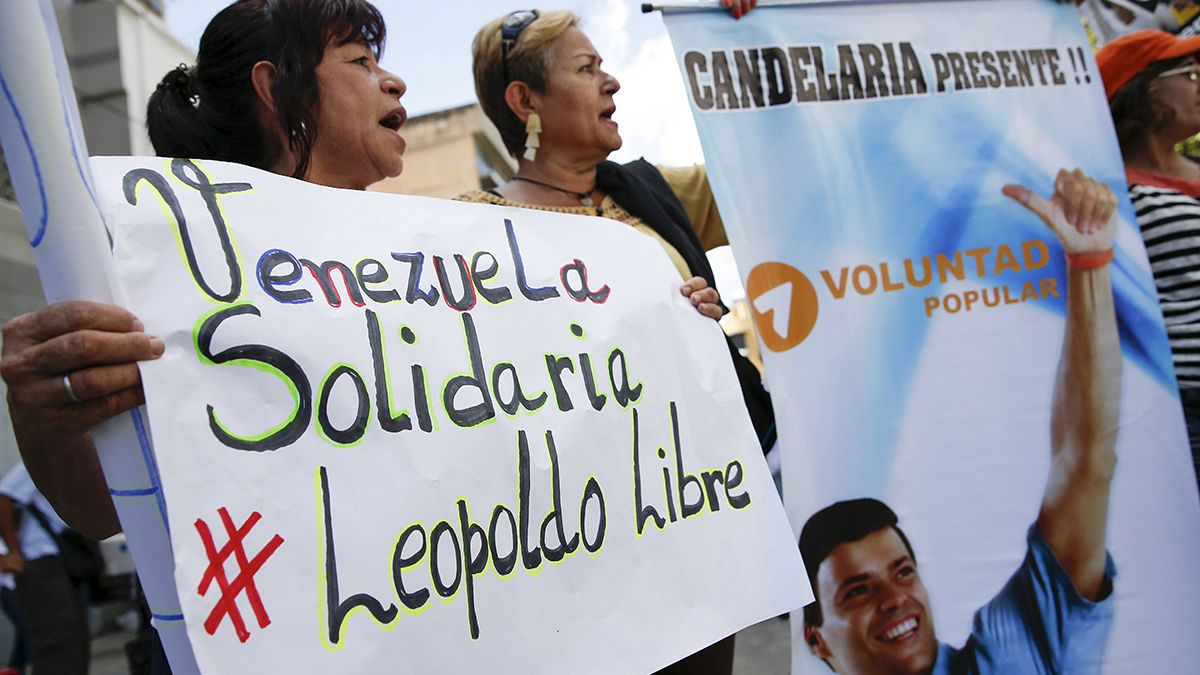 Venezuelalı muhalif lidere hapis cezası