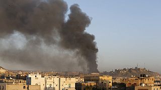 بمباران مواضع حوثی ها در آستانه نشست صلح یمن در نیویورک