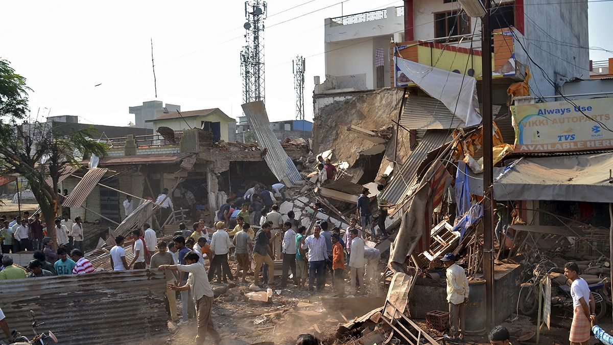 Mindestens 85 Tote nach Gasexplosionen in indischem Restaurant