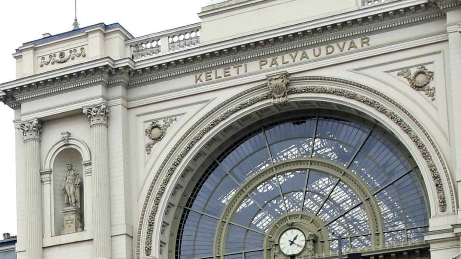 Nem jár vonat a Bécs-Budapest vonalon csütörtök óta