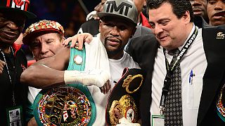 Floyd Mayweather Marciano'nun rekorunu egale etti