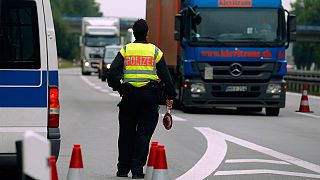 Alemania mantiene estrictos controles en la frontera