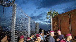 Ungarischer Grenzzaun fertiggestellt: „Das christliche Europa verteidigen“