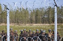 آمادگی ارتش مجارستان برای اجرای قوانین جدید مهاجرتی در مرزها