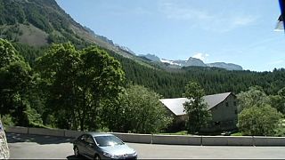 Hét ember vesztette életét egy lavina miatt a Francia-Alpokban