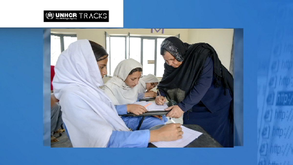 معلمة أفغانية تحصل على جائزة نانسن للاجئين