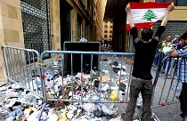 Мусор на улицах столицы Ливана привел к голодовке