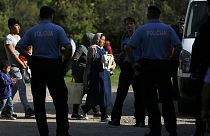 La Croatie autorise le passage des réfugiés sur son territoire