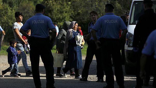 Migrants begin to arrive in Croatia in new route to the Schengen Zone Migrants begin to arrive in Croatia in new route to the Schengen Zone