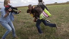 Glückliches Ende für den Syrer, der von der Kamerafrau getreten wurde