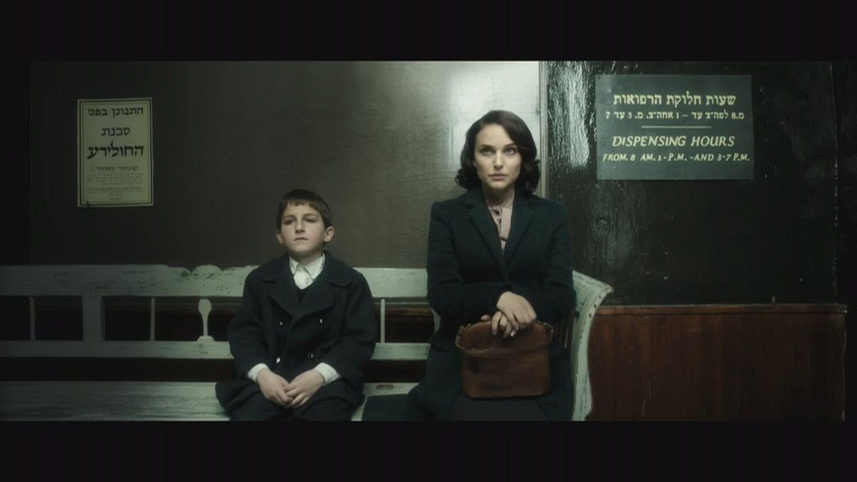 Natalie Portman ilk defa yönetmen koltuğunda
