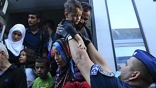 Συνεχίζεται η Οδύσσεια μεταναστών και προσφύγων στα Βαλκάνια