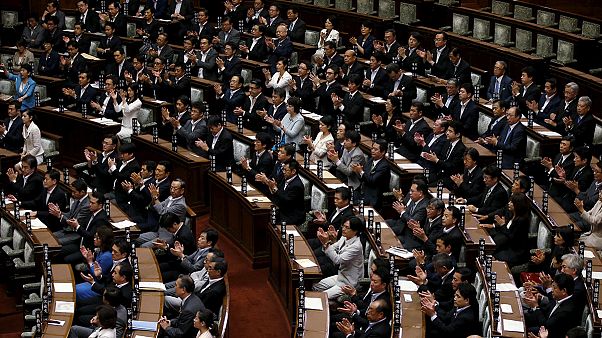 Le pacifisme du Japon remis en question par une nouvelle législation Le pacifisme du Japon remis en question par une nouvelle législation